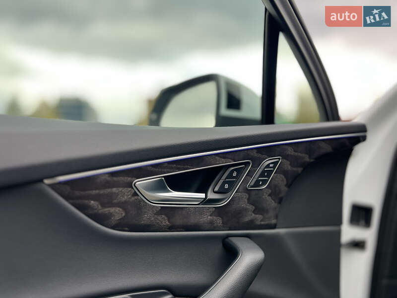 Внедорожник / Кроссовер Audi Q7 2022 в Киеве фото 20 Внедорожник / Кроссовер Audi Q7 2022 в Киеве