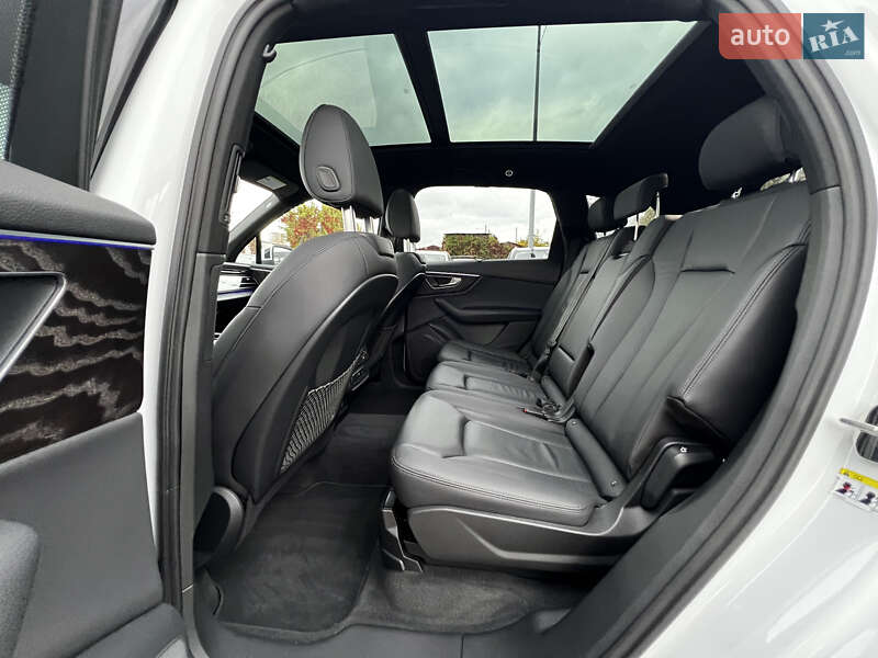 Внедорожник / Кроссовер Audi Q7 2022 в Киеве фото 25 Внедорожник / Кроссовер Audi Q7 2022 в Киеве