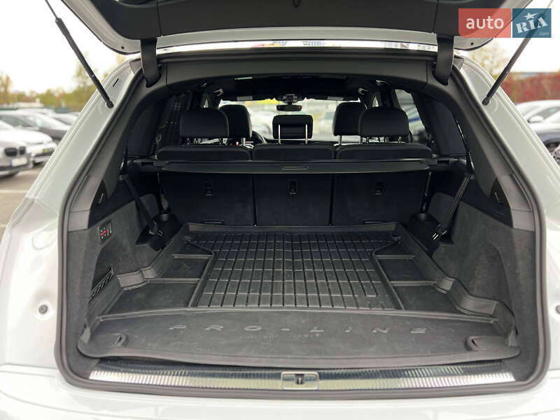 Внедорожник / Кроссовер Audi Q7 2022 в Киеве фото 28 Внедорожник / Кроссовер Audi Q7 2022 в Киеве