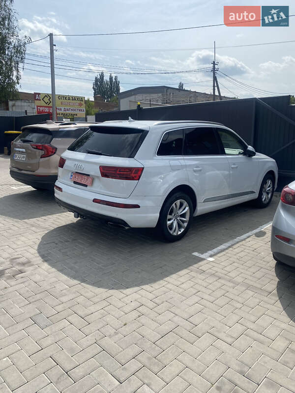 Позашляховик / Кросовер Audi Q7 2017 в Рівному фото 4 Позашляховик / Кросовер Audi Q7 2017 в Рівному