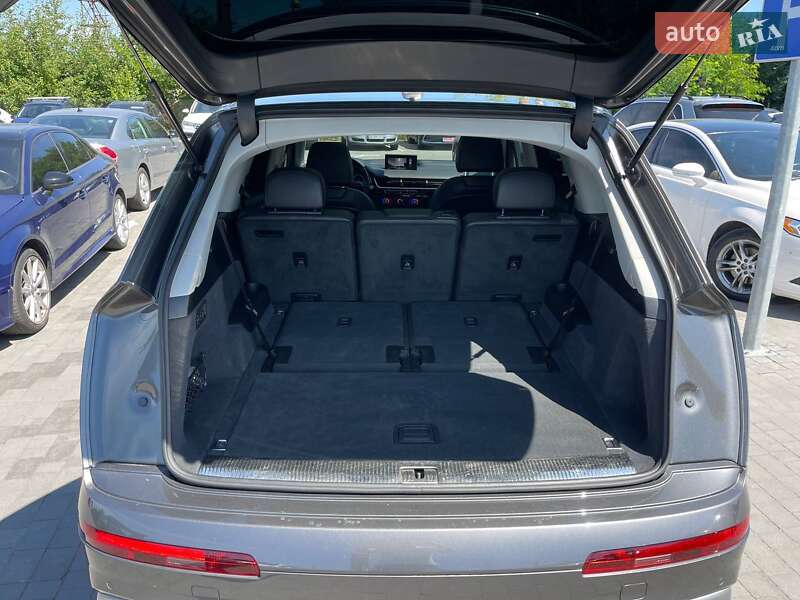 Позашляховик / Кросовер Audi Q7 2018 в Львові фото 33 Позашляховик / Кросовер Audi Q7 2018 в Львові