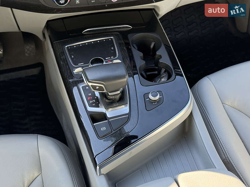 Внедорожник / Кроссовер Audi Q7 2018 в Львове фото 28 Внедорожник / Кроссовер Audi Q7 2018 в Львове