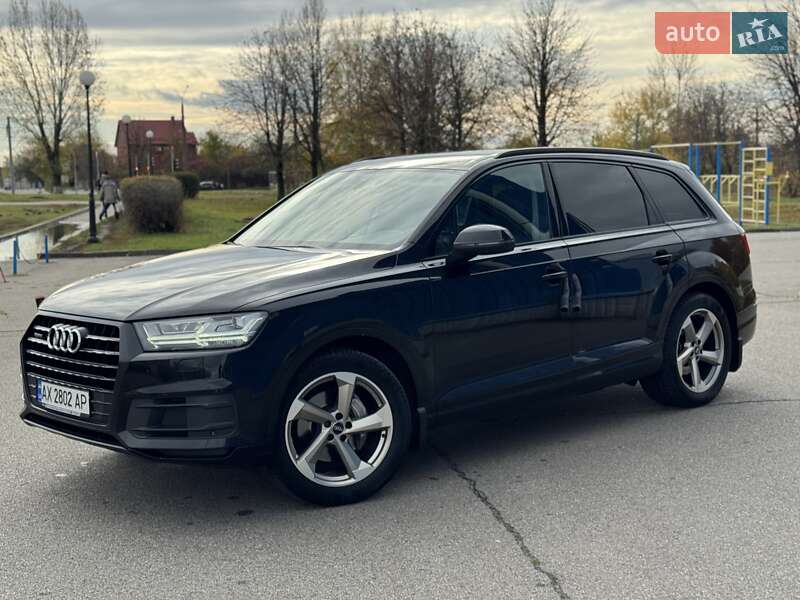 Внедорожник / Кроссовер Audi Q7 2017 в Харькове фото 7 Внедорожник / Кроссовер Audi Q7 2017 в Харькове