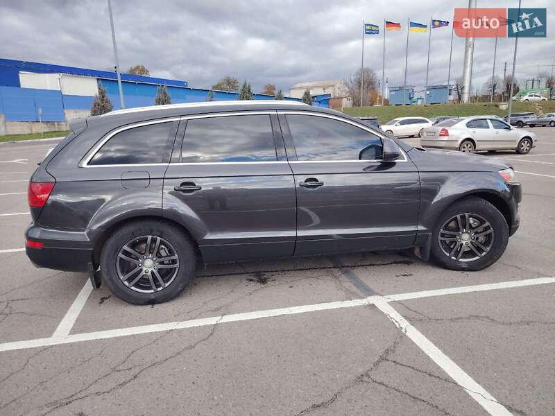 Внедорожник / Кроссовер Audi Q7 2007 в Виннице