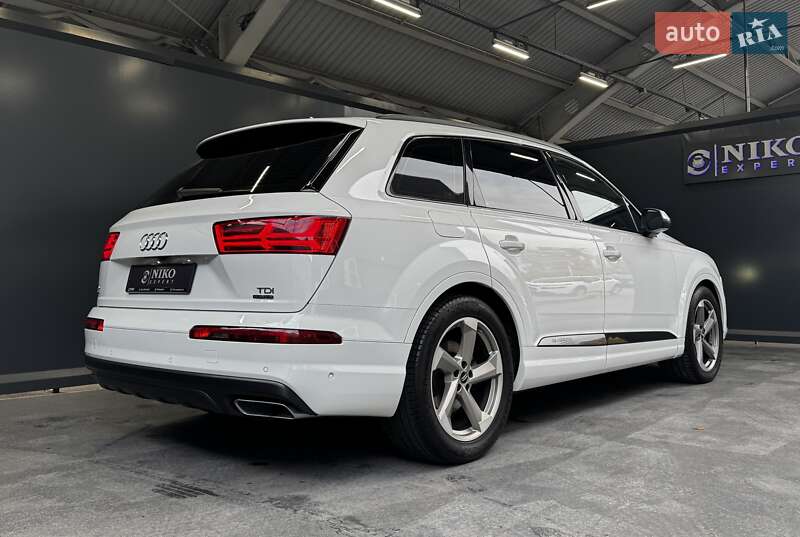 Внедорожник / Кроссовер Audi Q7 2018 в Киеве фото 18 Внедорожник / Кроссовер Audi Q7 2018 в Киеве
