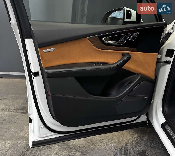 Внедорожник / Кроссовер Audi Q7 2018 в Киеве фото 40 Внедорожник / Кроссовер Audi Q7 2018 в Киеве