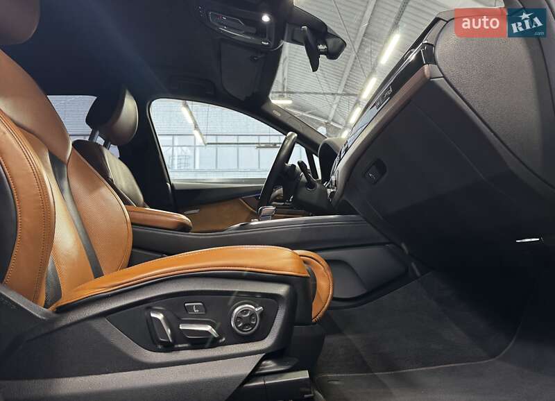 Внедорожник / Кроссовер Audi Q7 2018 в Киеве фото 31 Внедорожник / Кроссовер Audi Q7 2018 в Киеве