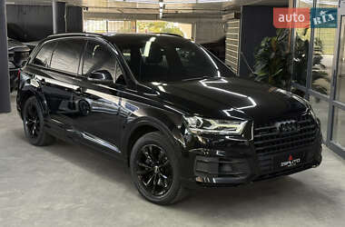 Позашляховик / Кросовер Audi Q7 2017 в Одесі