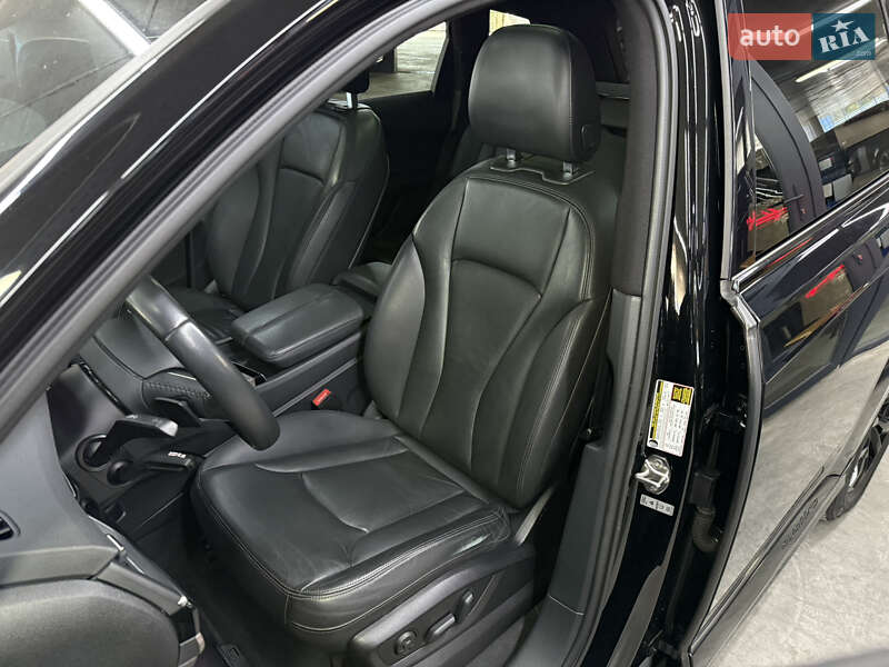 Позашляховик / Кросовер Audi Q7 2017 в Одесі