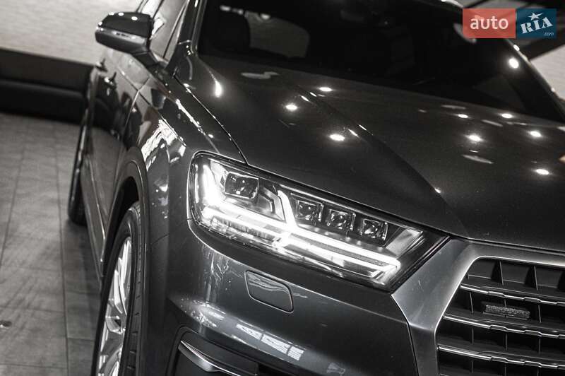 Позашляховик / Кросовер Audi Q7 2015 в Одесі фото 33 Позашляховик / Кросовер Audi Q7 2015 в Одесі