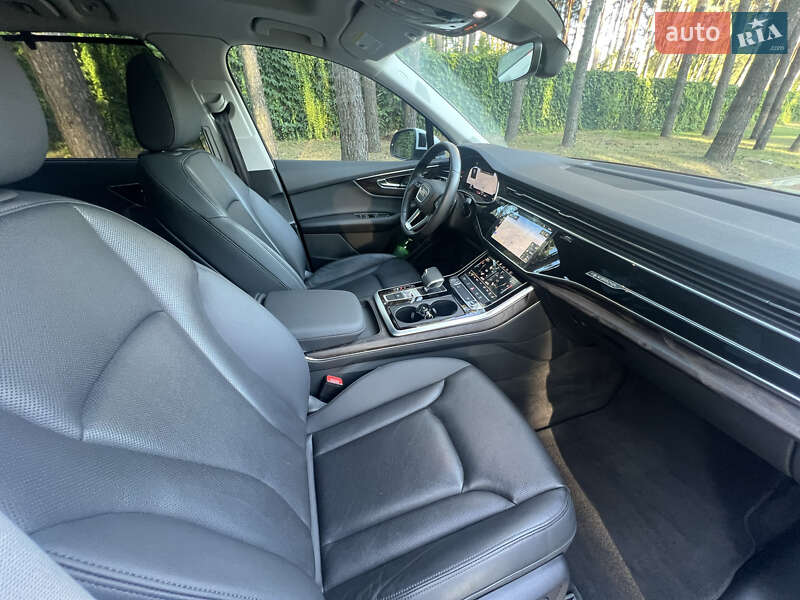 Позашляховик / Кросовер Audi Q7 2020 в Львові фото 20 Позашляховик / Кросовер Audi Q7 2020 в Львові