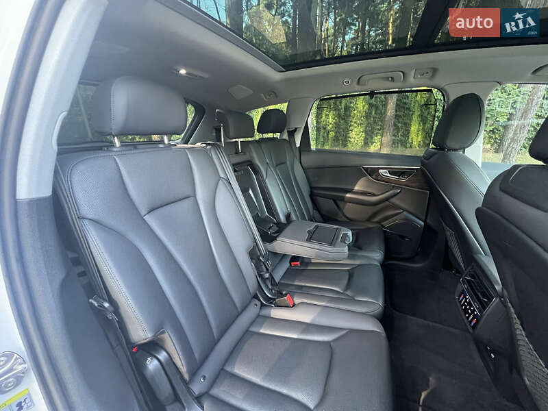 Позашляховик / Кросовер Audi Q7 2020 в Львові фото 22 Позашляховик / Кросовер Audi Q7 2020 в Львові