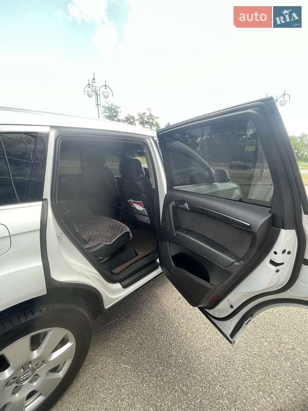 Позашляховик / Кросовер Audi Q7 2014 в Білій Церкві