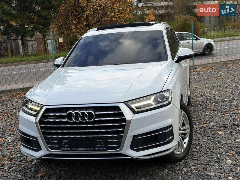 Позашляховик / Кросовер Audi Q7 2018 в Трускавці