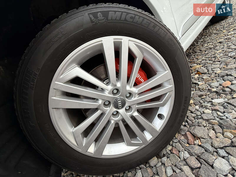 Позашляховик / Кросовер Audi Q7 2018 в Трускавці