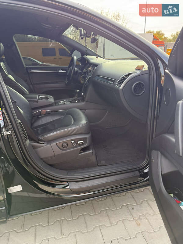 Внедорожник / Кроссовер Audi Q7 2014 в Одессе