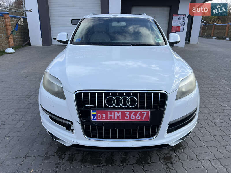 Позашляховик / Кросовер Audi Q7 2011 в Луцьку