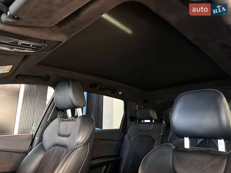 Позашляховик / Кросовер Audi Q7 2016 в Львові фото 11 Позашляховик / Кросовер Audi Q7 2016 в Львові