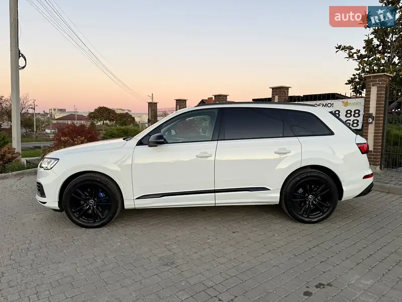 Audi Q7 2020 VIN WAUZZZ4M8MD008082 фото оголошення 6 з 49