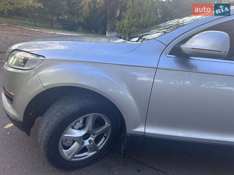 Позашляховик / Кросовер Audi Q7 2007 в Сокирянах фото 18 Позашляховик / Кросовер Audi Q7 2007 в Сокирянах