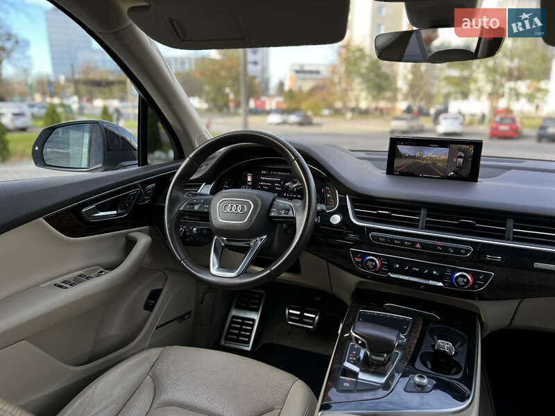 Позашляховик / Кросовер Audi Q7 2017 в Львові фото 38 Позашляховик / Кросовер Audi Q7 2017 в Львові