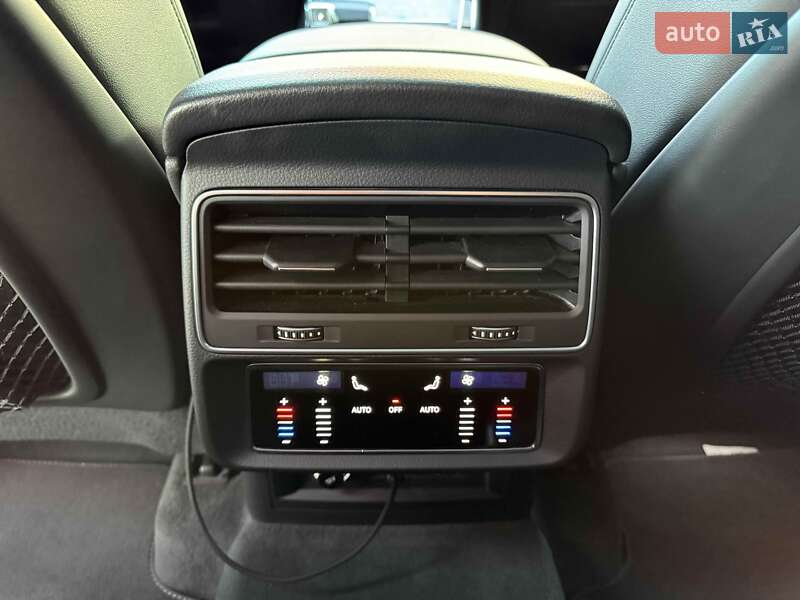 Внедорожник / Кроссовер Audi Q7 2020 в Львове фото 49 Внедорожник / Кроссовер Audi Q7 2020 в Львове