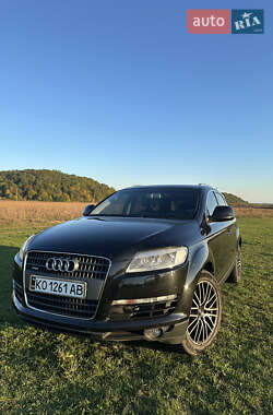 Позашляховик / Кросовер Audi Q7 2008 в Ужгороді