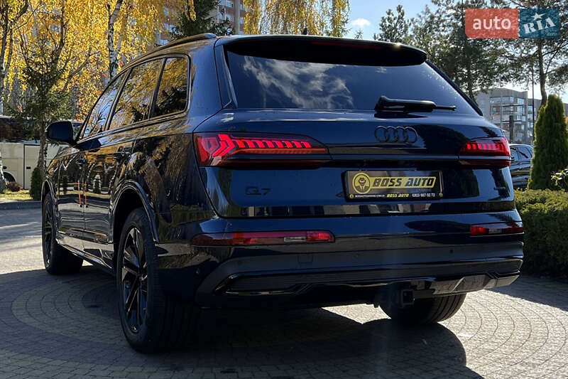 Внедорожник / Кроссовер Audi Q7 2023 в Львове