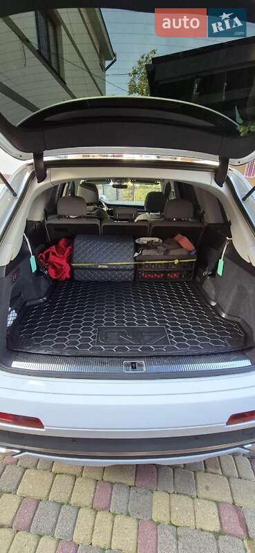 Внедорожник / Кроссовер Audi Q7 2020 в Львове