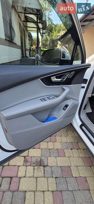 Внедорожник / Кроссовер Audi Q7 2020 в Львове