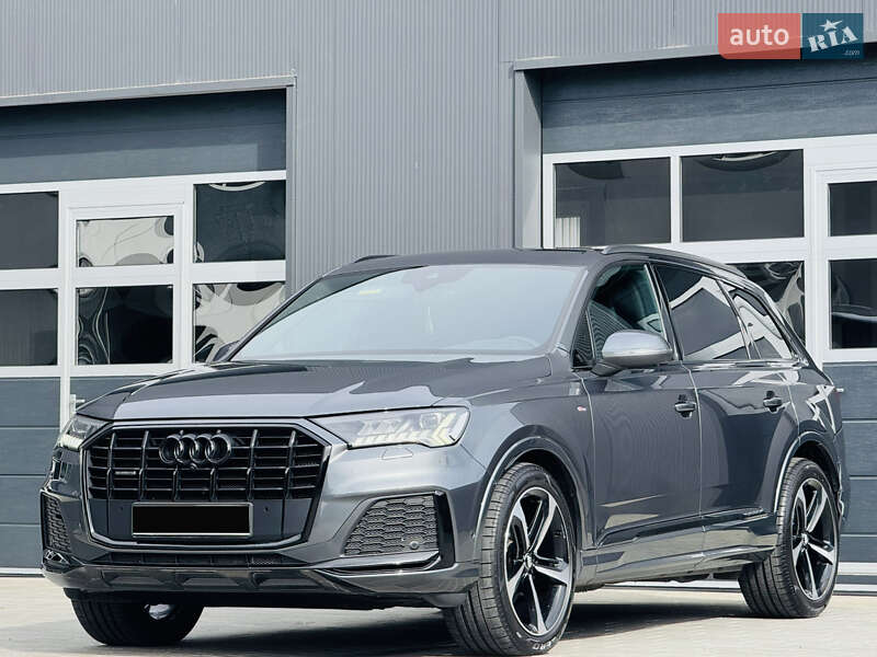 Внедорожник / Кроссовер Audi Q7 2020 в Мукачево