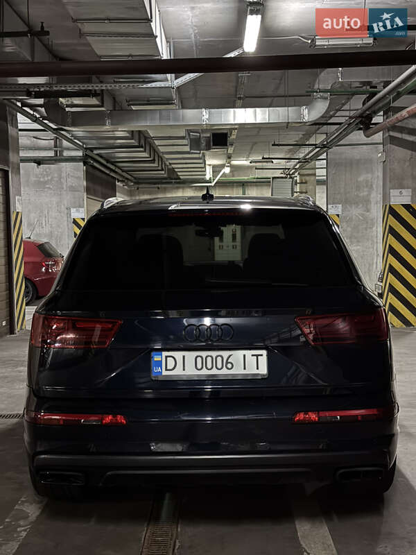 Позашляховик / Кросовер Audi Q7 2016 в Києві фото 4 Позашляховик / Кросовер Audi Q7 2016 в Києві