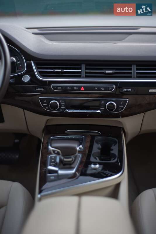 Позашляховик / Кросовер Audi Q7 2018 в Івано-Франківську фото 23 Позашляховик / Кросовер Audi Q7 2018 в Івано-Франківську