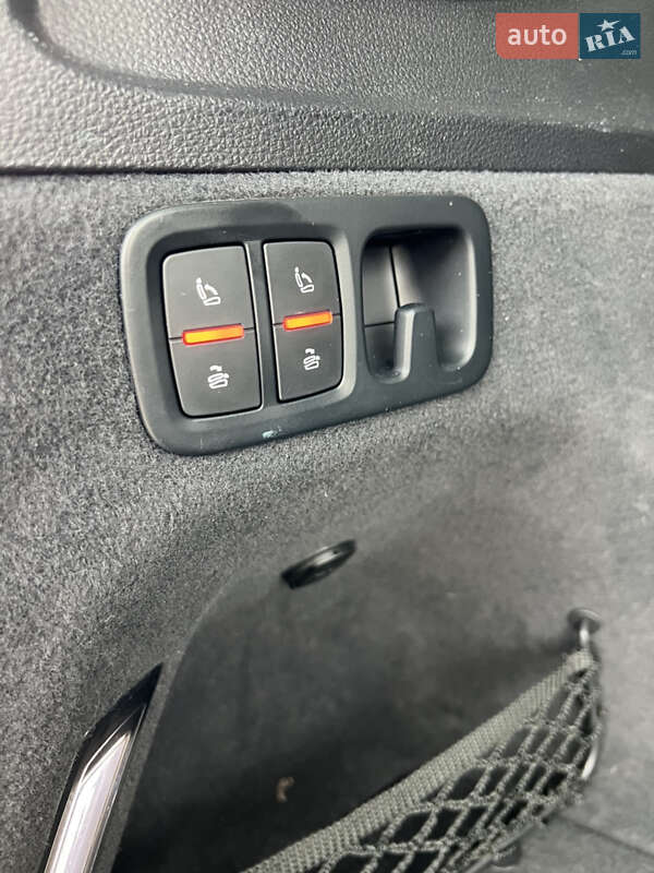 Внедорожник / Кроссовер Audi Q7 2017 в Рахове