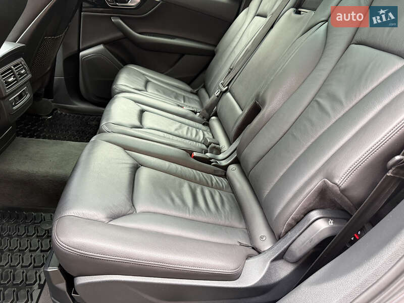 Позашляховик / Кросовер Audi Q7 2017 в Львові фото 21 Позашляховик / Кросовер Audi Q7 2017 в Львові