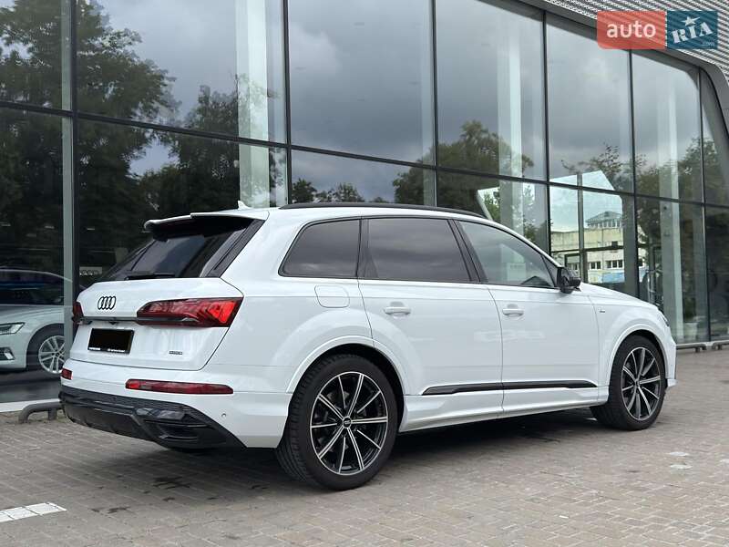 Позашляховик / Кросовер Audi Q7 2020 в Одесі