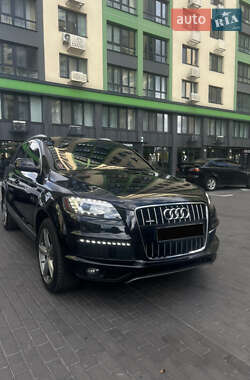 Позашляховик / Кросовер Audi Q7 2009 в Києві
