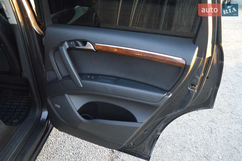 Позашляховик / Кросовер Audi Q7 2010 в Кропивницькому фото 12 Позашляховик / Кросовер Audi Q7 2010 в Кропивницькому