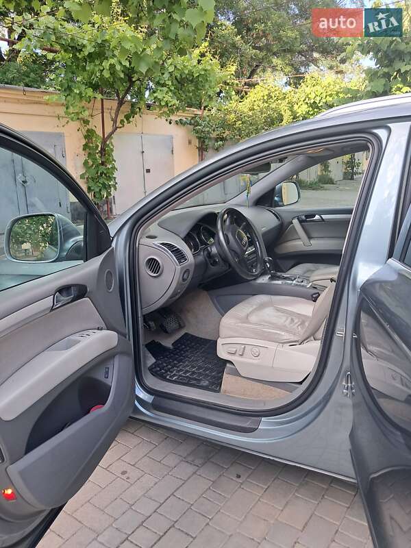 Позашляховик / Кросовер Audi Q7 2006 в Ізмаїлі фото 15 Позашляховик / Кросовер Audi Q7 2006 в Ізмаїлі