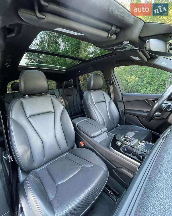 Внедорожник / Кроссовер Audi Q7 2017 в Львове фото 8 Внедорожник / Кроссовер Audi Q7 2017 в Львове