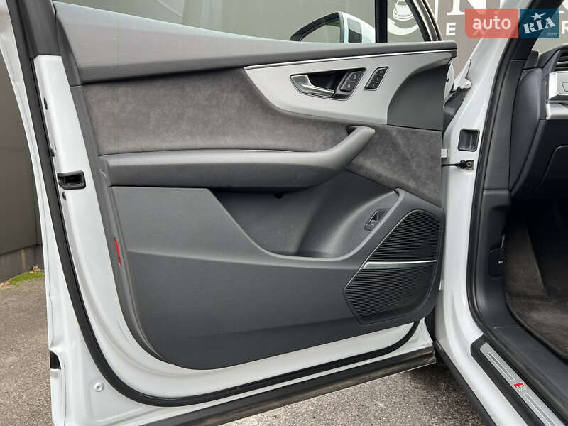 Позашляховик / Кросовер Audi Q7 2022 в Львові фото 34 Позашляховик / Кросовер Audi Q7 2022 в Львові