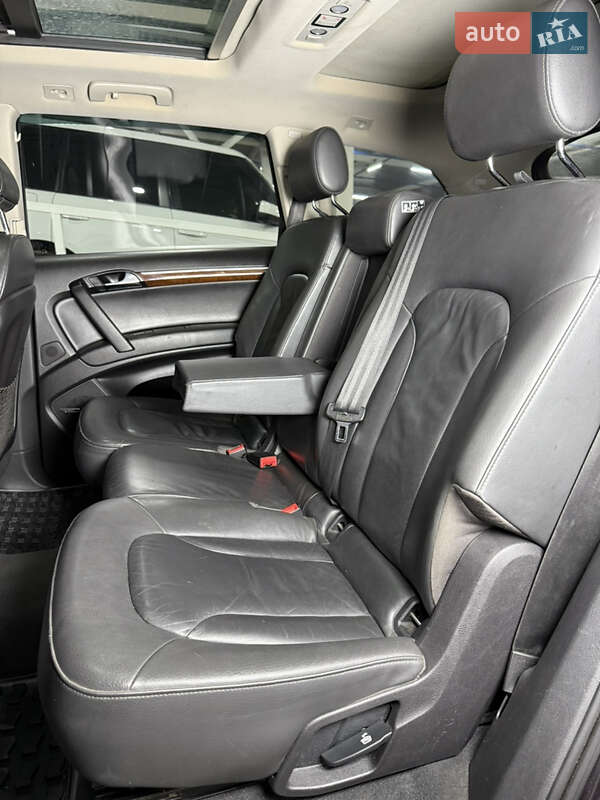 Позашляховик / Кросовер Audi Q7 2008 в Одесі фото 33 Позашляховик / Кросовер Audi Q7 2008 в Одесі