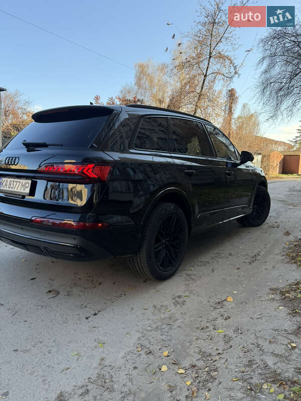 Внедорожник / Кроссовер Audi Q7 2021 в Киеве фото 13 Внедорожник / Кроссовер Audi Q7 2021 в Киеве