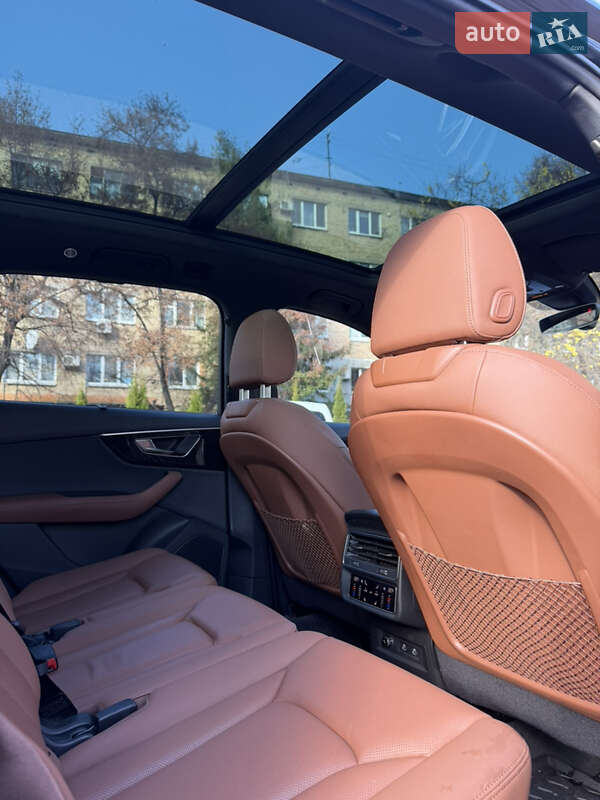 Внедорожник / Кроссовер Audi Q7 2021 в Киеве фото 26 Внедорожник / Кроссовер Audi Q7 2021 в Киеве