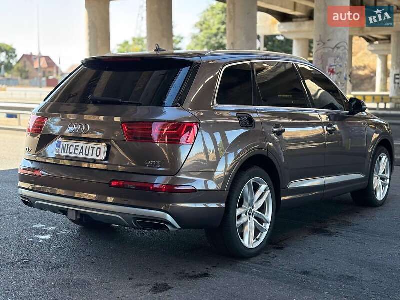 Позашляховик / Кросовер Audi Q7 2016 в Харкові фото 7 Позашляховик / Кросовер Audi Q7 2016 в Харкові