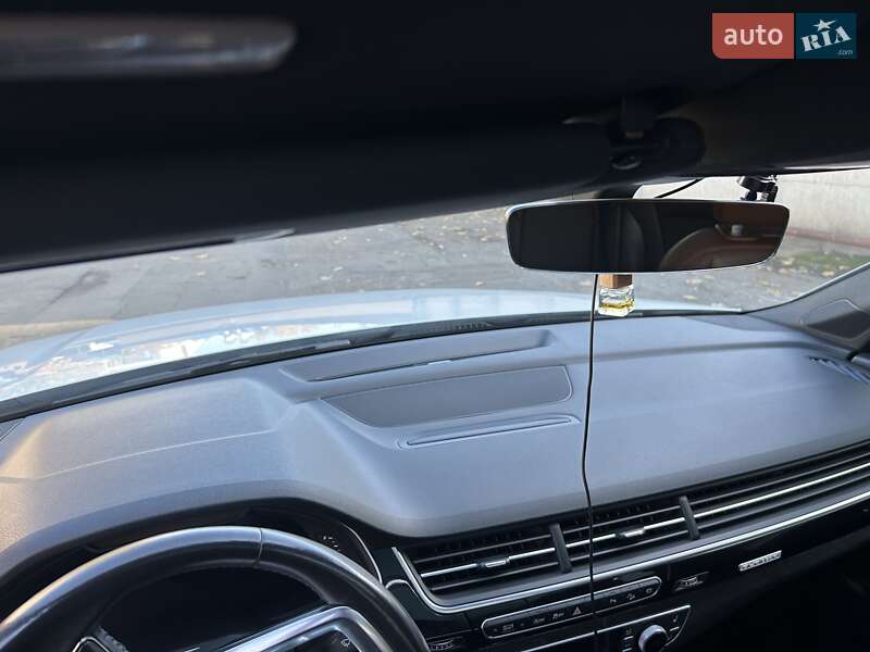 Позашляховик / Кросовер Audi Q7 2017 в Миколаєві фото 11 Позашляховик / Кросовер Audi Q7 2017 в Миколаєві