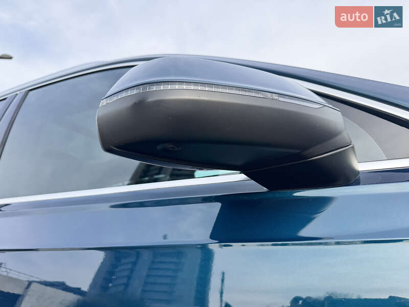 Позашляховик / Кросовер Audi Q7 2018 в Києві