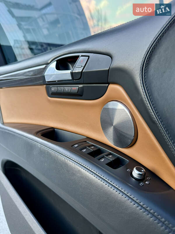 Внедорожник / Кроссовер Audi Q7 2010 в Киеве