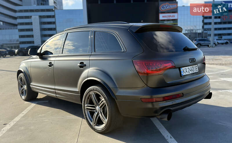 Внедорожник / Кроссовер Audi Q7 2010 в Киеве