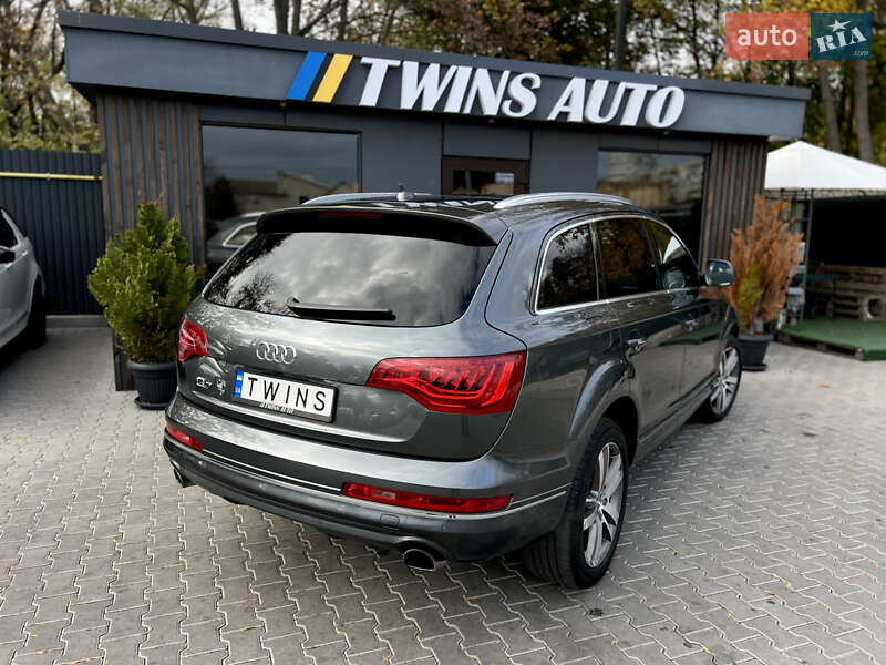 Позашляховик / Кросовер Audi Q7 2013 в Одесі